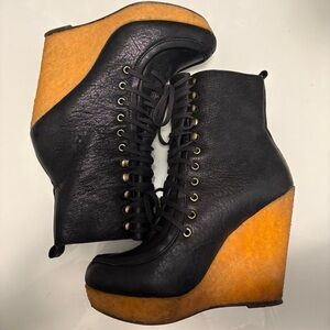 Steven By Steve Madden Black Leather Wedge Lace Up Boots